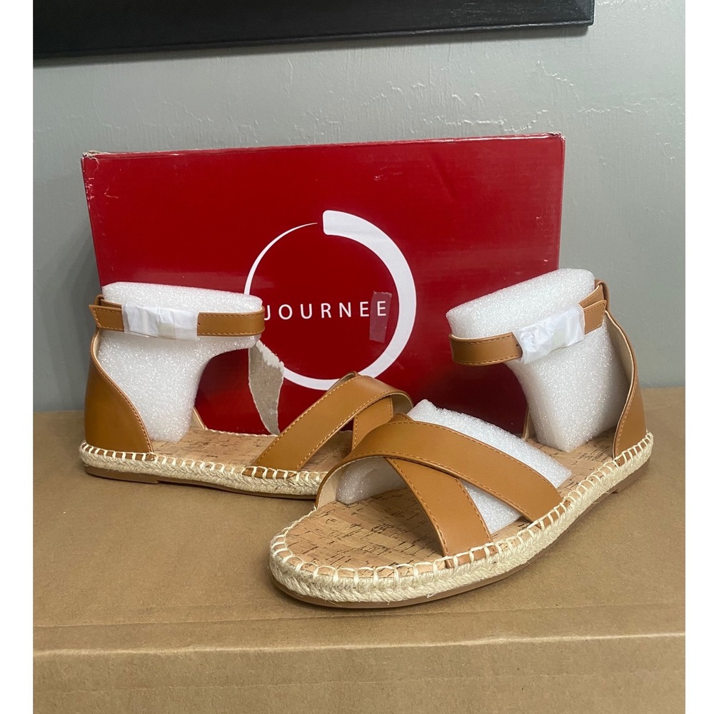 Journee Collection Lyddia Cognac Vegan Leather Espadrille Flat Sandals size 10M‎